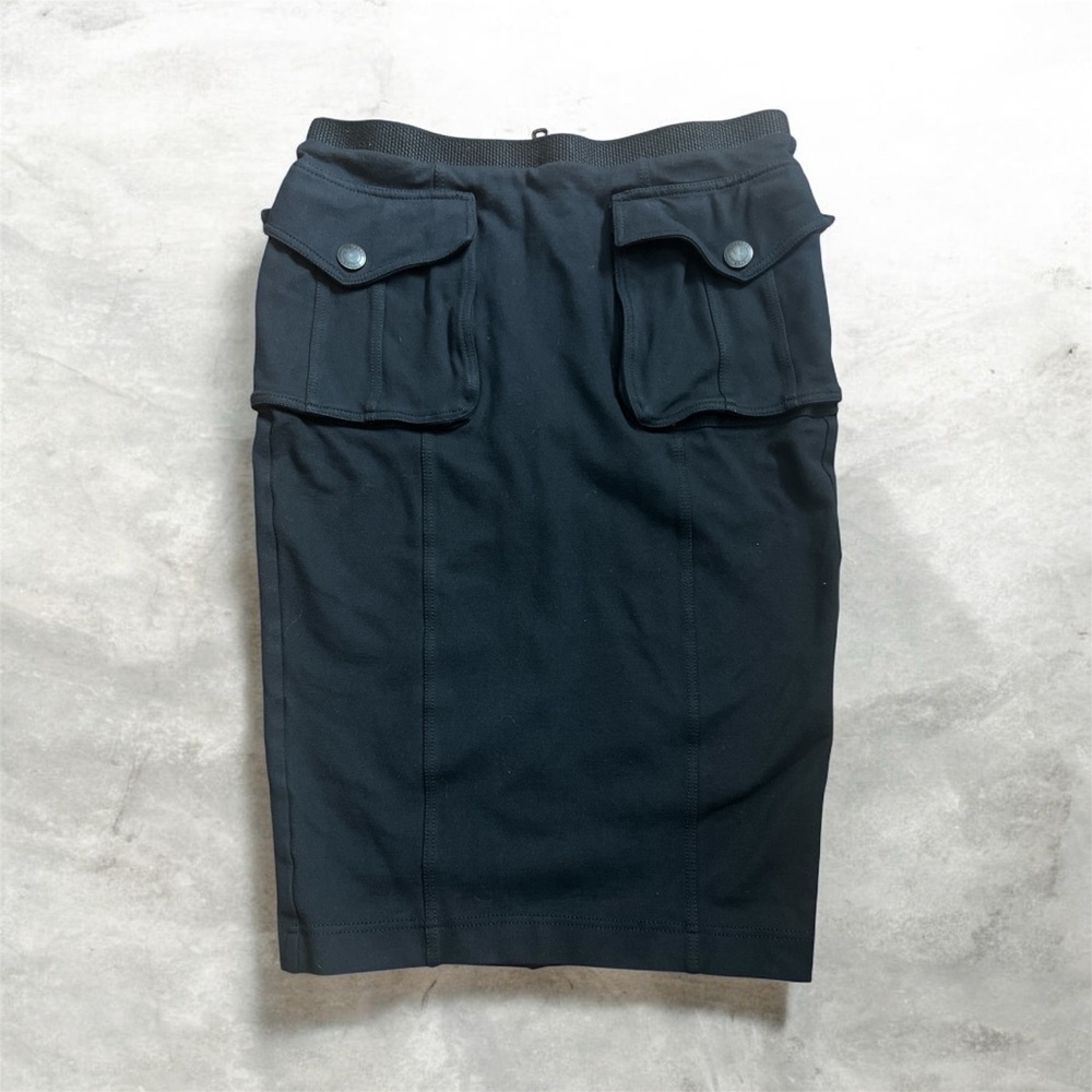 Burberry Brit Ponte Knit
Pencil skirt  🖤 sz 4